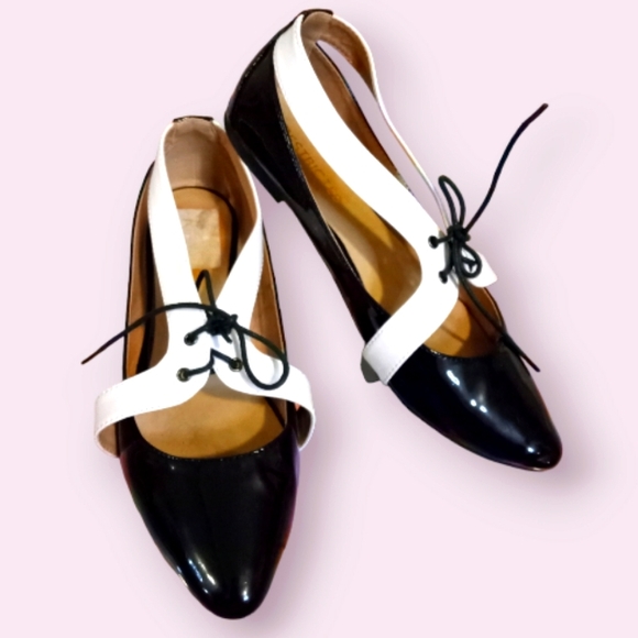 Vintage Shoes - VINTAGE BLACK & WHITE SHOES
